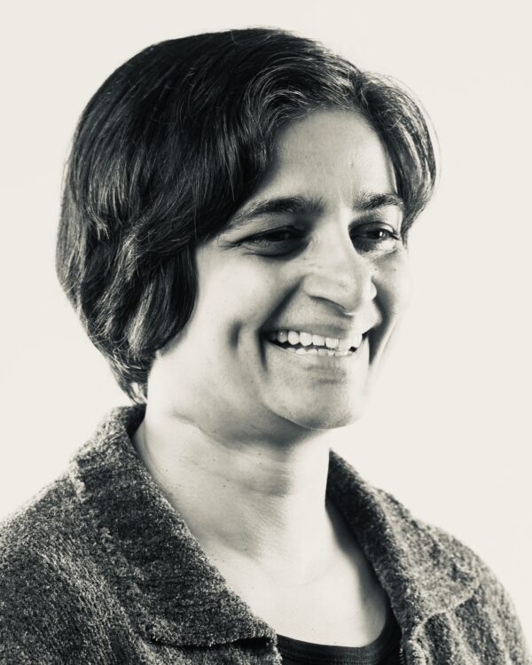 Portraitfoto Prof. Banu Subramaniam